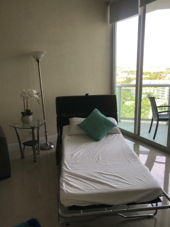 Apartamento The Thides Hollywood Exterior foto